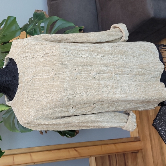 SALE!! Carolyn Taylor Chenille Sweater NWT - Picture 6 of 8